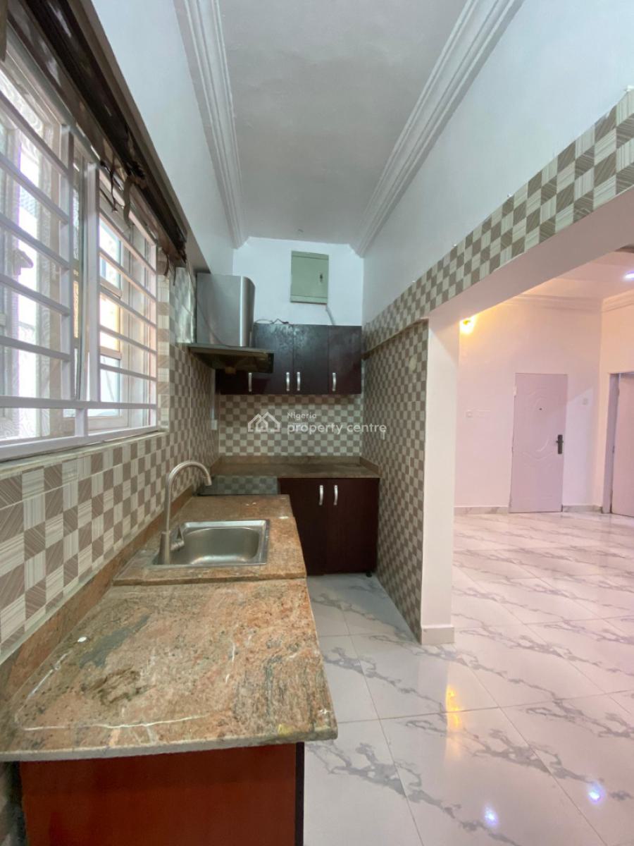 2 Bedroom Apartment, Lekki Phase 1, Lekki, Lagos, Flat / Apartment for Rent