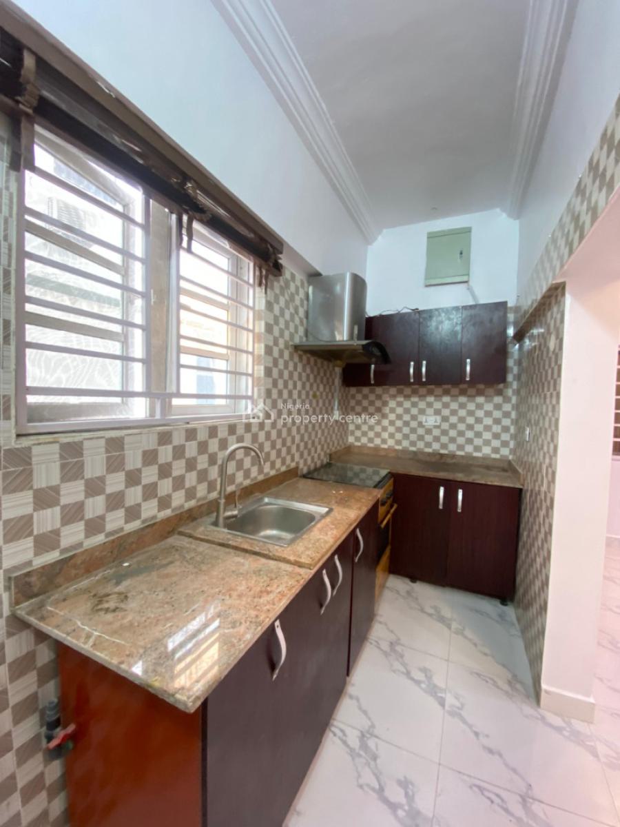 2 Bedroom Apartment, Lekki Phase 1, Lekki, Lagos, Flat / Apartment for Rent