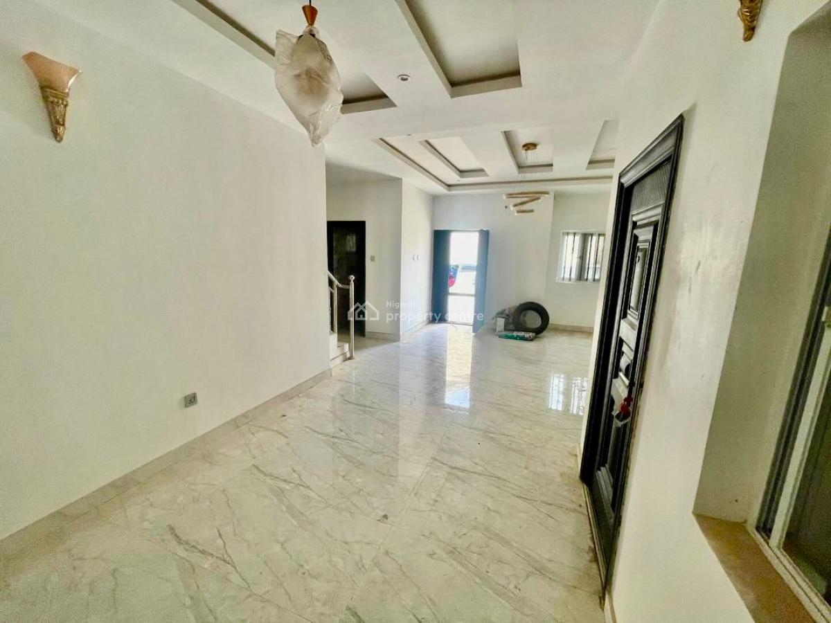 Newly Built 5 Bedroom Terrace Duplex, Guzape District, Abuja, Terraced Duplex for Sale