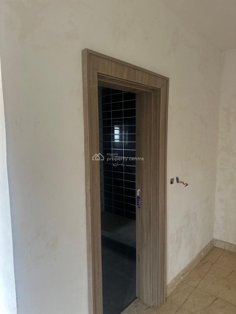 4 Bedrooms Terraced Duplex with  Bq, Life Camp, Abuja, Terraced Duplex for Sale