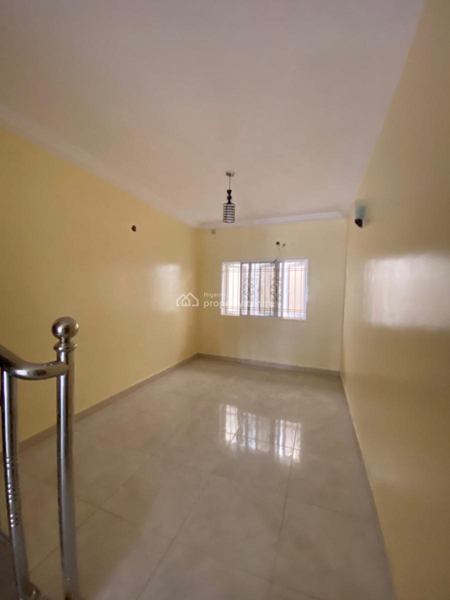 3 Bedroom Terrace Duplex, Lekki Phase 1, Lekki, Lagos, Terraced Duplex for Rent