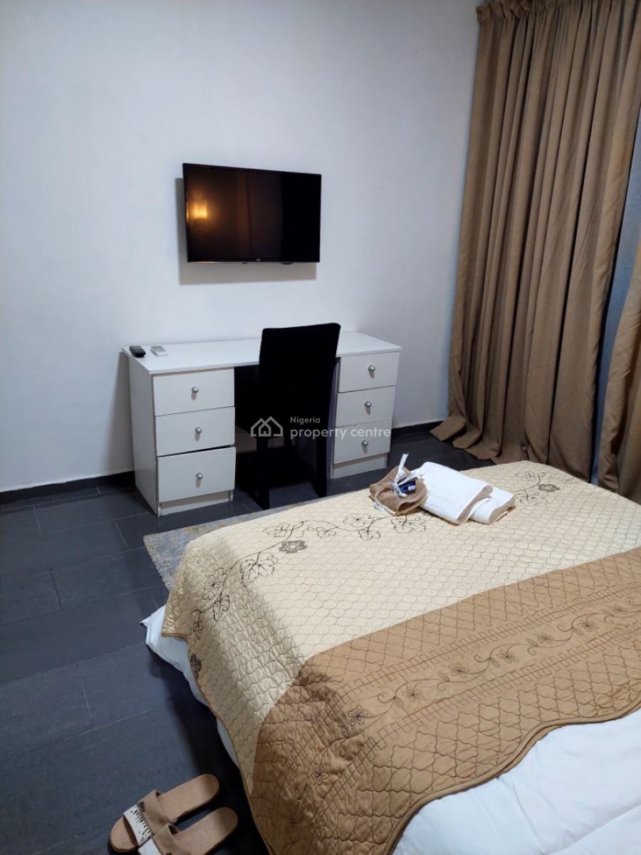 Luxury Furnished Mini Flat Apartment on Top Floor, Ikate, Lekki, Lagos, Mini Flat (room and Parlour) for Rent