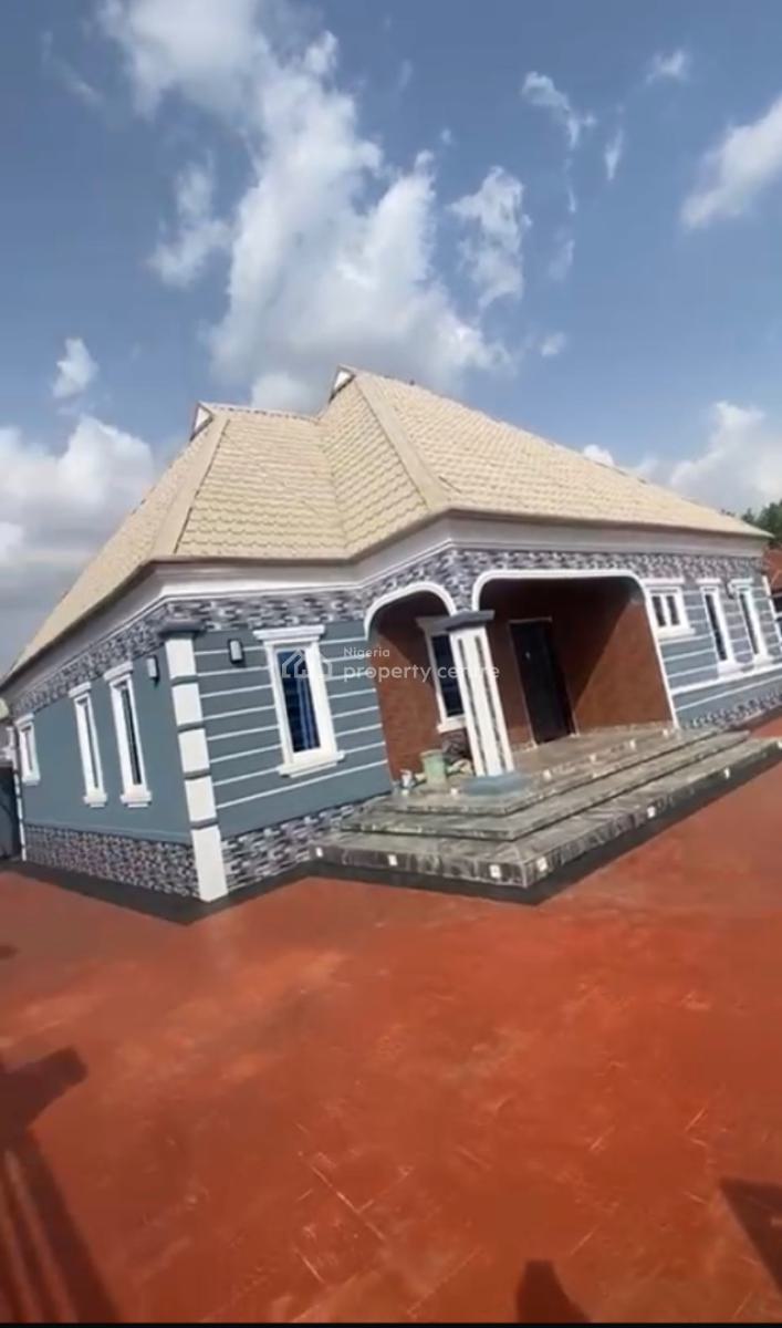 Executive Bungalow, Osogbo, Osun, Block of Flats for Sale