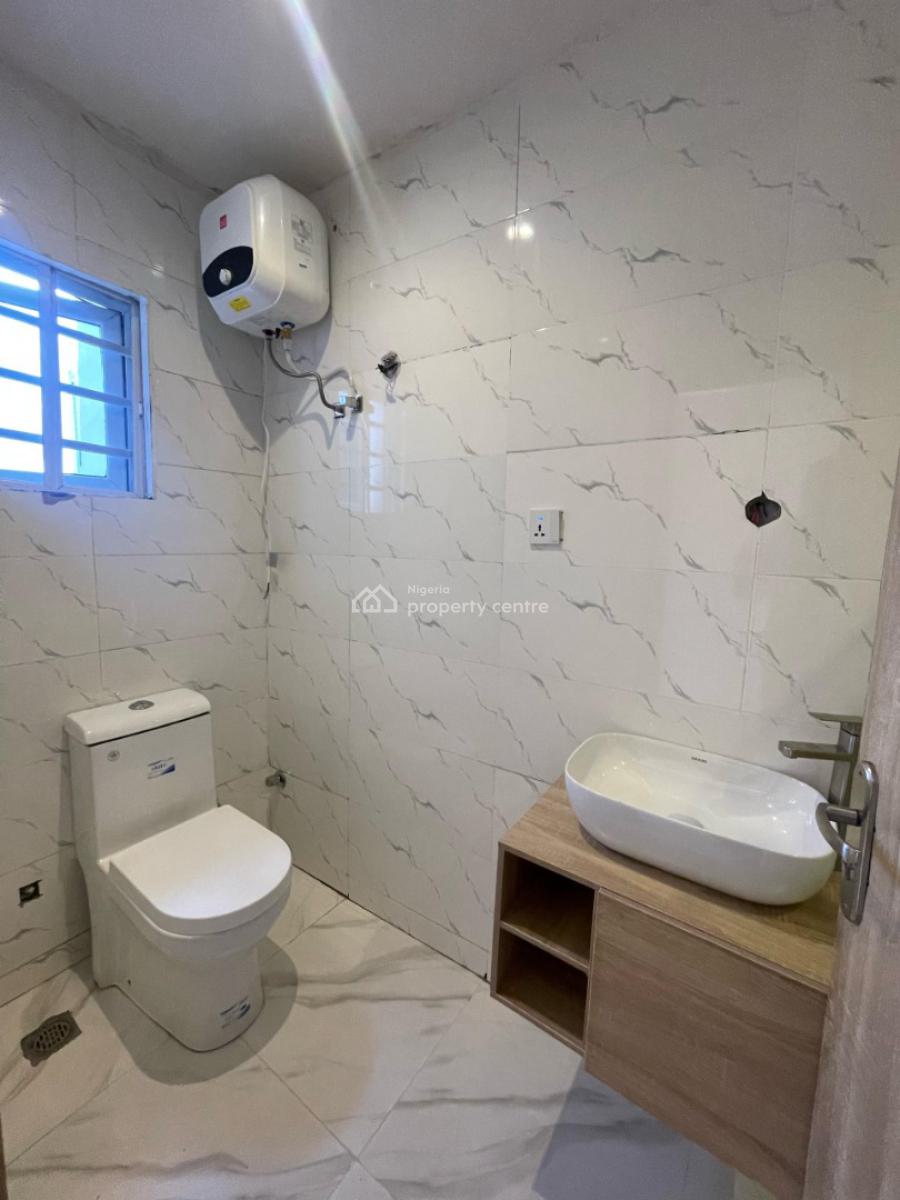 3 Bedrooms Apartment + Bq, Chevron Drive, Lekki, Lagos, Flat / Apartment for Sale