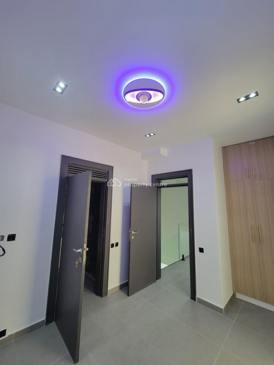 Fully Serviced 2 Bedroom Maisonette with a Bq, Old Ikoyi, Ikoyi, Lagos, Flat / Apartment for Rent