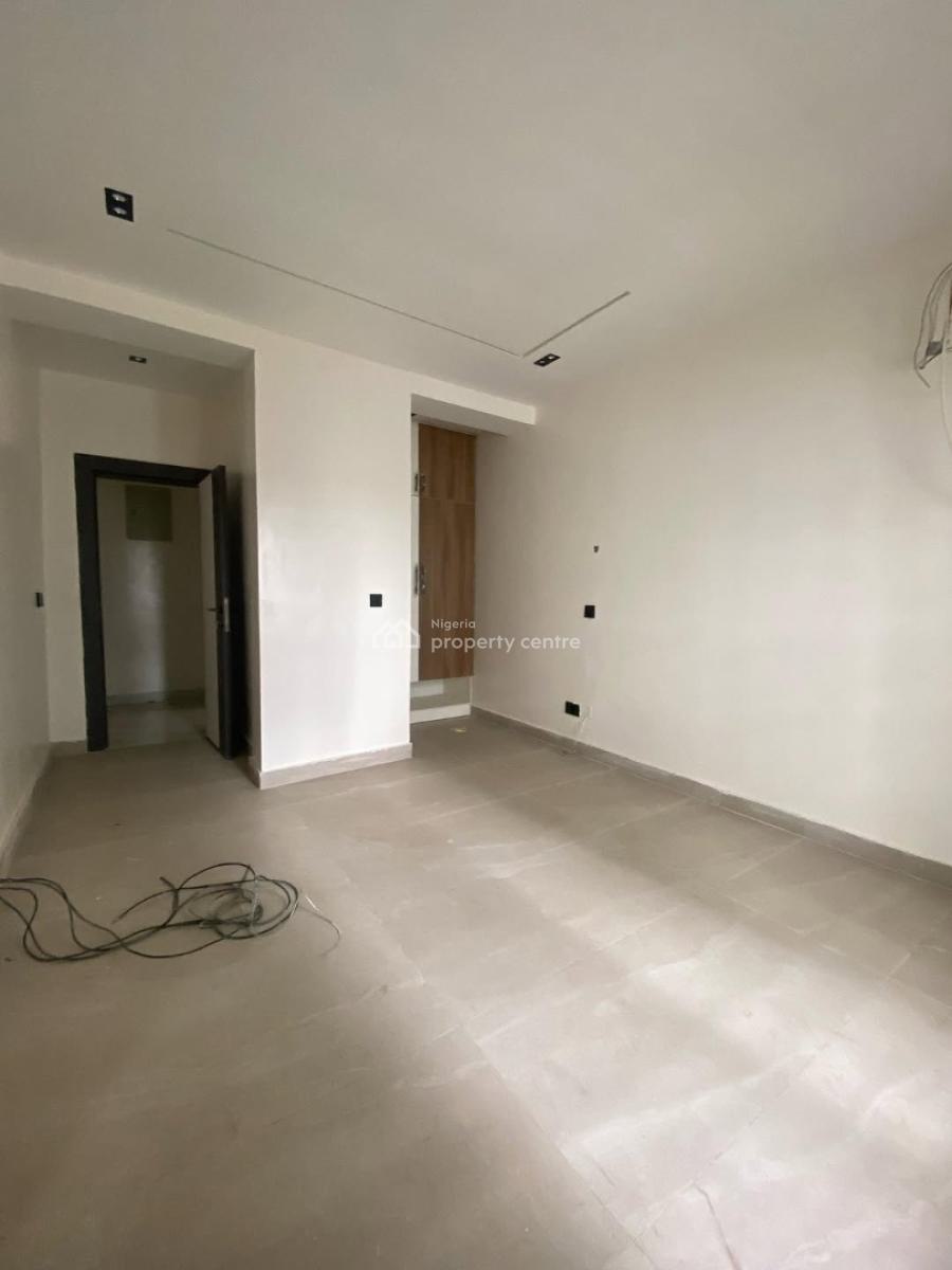 Fully Built 2 Bedroom Serviced Apartment with Swimming Pool., Ikeja Gra, Ikeja, Lagos, Flat / Apartment for Sale