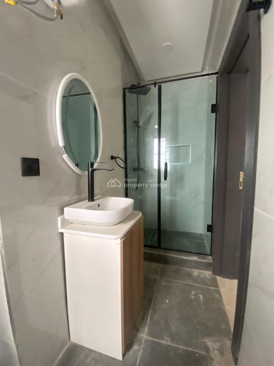 Fully Built 2 Bedroom Serviced Apartment with Swimming Pool., Ikeja Gra, Ikeja, Lagos, Flat / Apartment for Sale