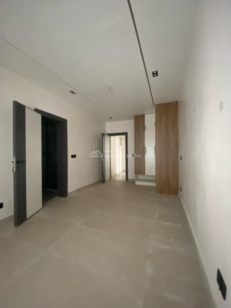 Fully Built 2 Bedroom Serviced Apartment with Swimming Pool., Ikeja Gra, Ikeja, Lagos, Flat / Apartment for Sale