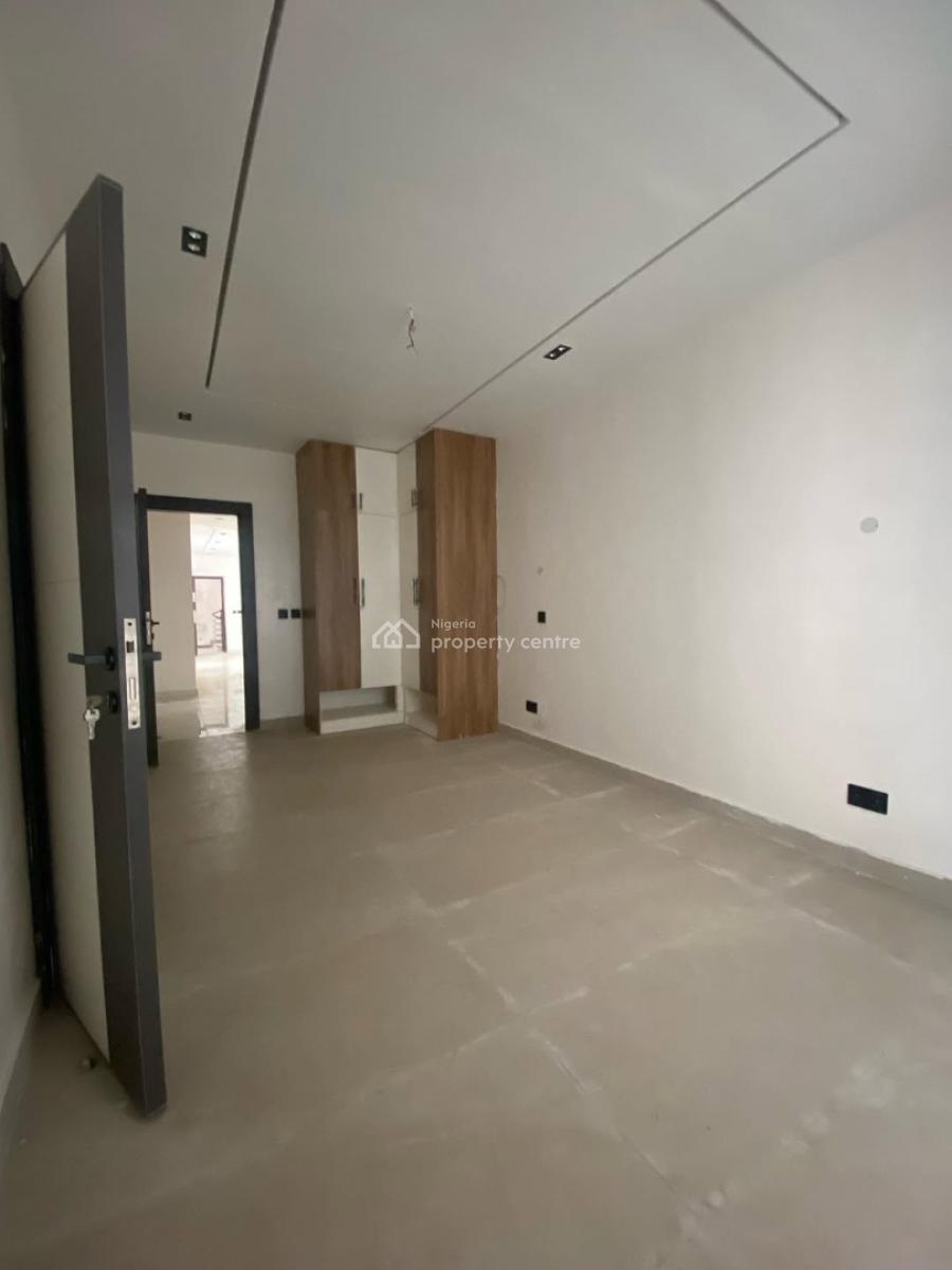 Fully Built 2 Bedroom Serviced Apartment with Swimming Pool., Ikeja Gra, Ikeja, Lagos, Flat / Apartment for Sale