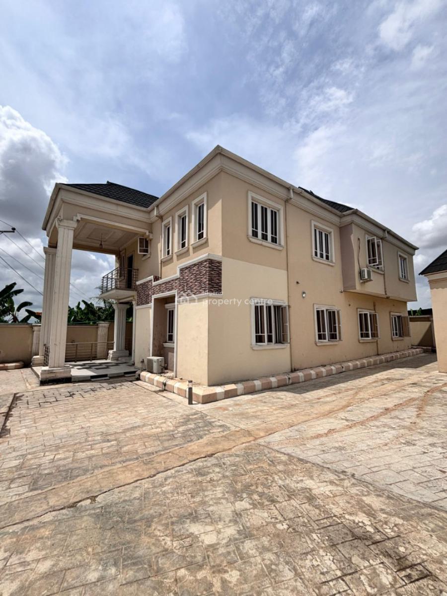 Magnificent 4 Bedroom Fully Detached Duplex, Opere Community Zone 1, Podo Road New Garage, Ibadan, Oyo, Detached Duplex for Sale