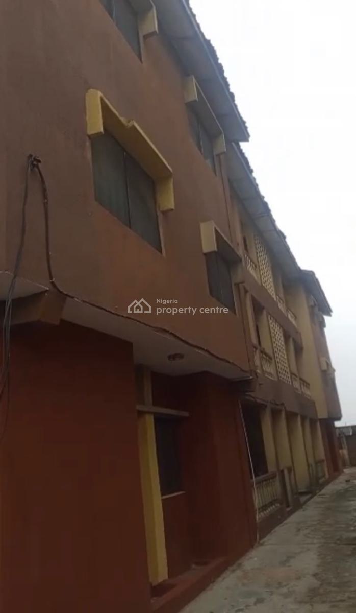 Block of Flats Property Sitting on a Full Plot of Land, Akoka, Yaba, Lagos, Block of Flats for Sale