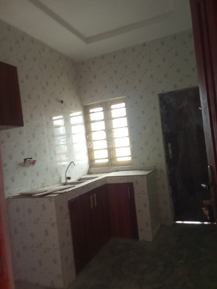 Luxury and Excellent 3 Bedrooms Flat Upstairs, School Gate Southern Estate, Lakowe, Ibeju Lekki, Lagos, House for Rent