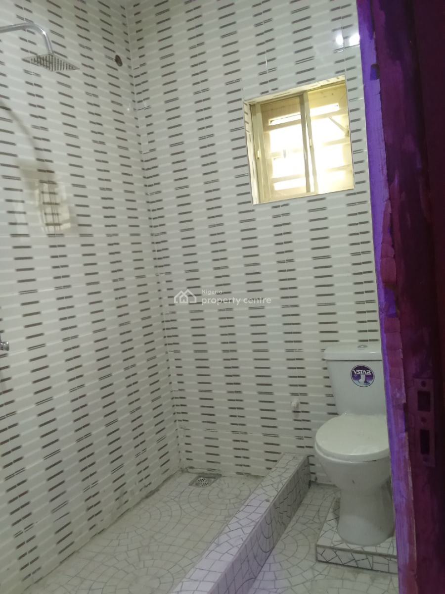 Luxury and Excellent 3 Bedrooms Flat Upstairs, School Gate Southern Estate, Lakowe, Ibeju Lekki, Lagos, House for Rent