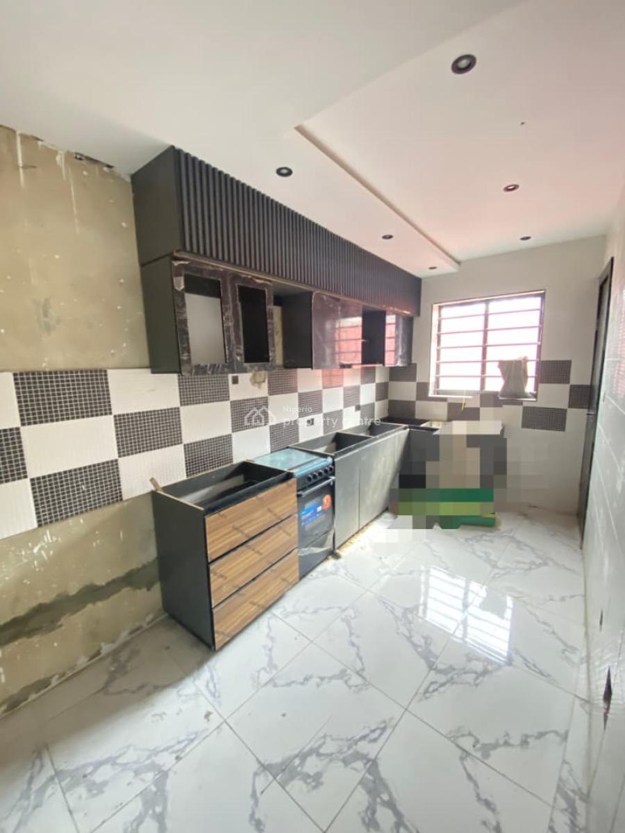 a Nicely Built 2 Bedroom Apartment, Ikate, Lekki, Lagos, Flat / Apartment for Sale