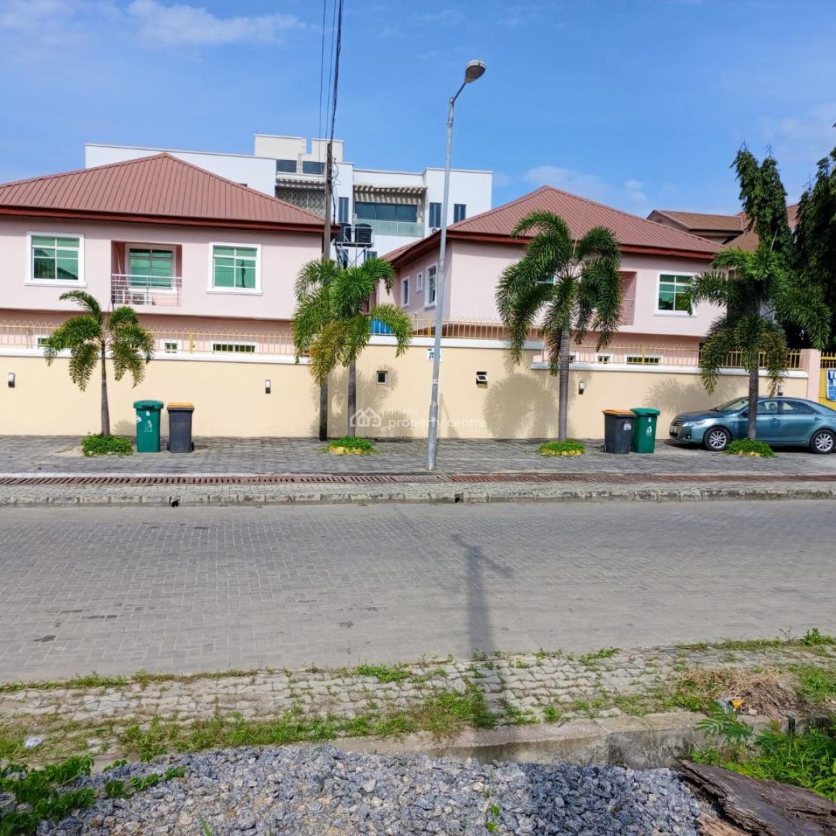 2 Blocks Comprising of 8 Units 3 Bedroom Apartments on 1,245sqm, Lekki Right Side By Petrocam Filling Station, Lekki Phase 1, Lekki, Lagos, Block of Flats for Sale
