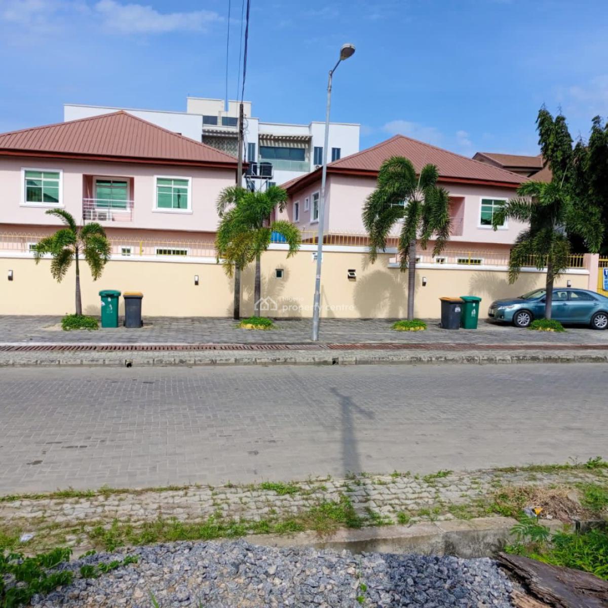 2 Blocks Comprising of 8 Units 3 Bedroom Apartments on 1,245sqm, Lekki Right Side By Petrocam Filling Station, Lekki Phase 1, Lekki, Lagos, Block of Flats for Sale