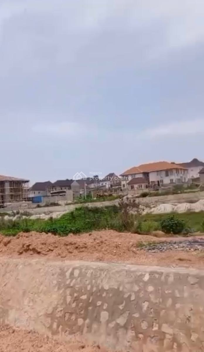 a Standard, Sharp Demolishable Structure, Fola Agoro, Yaba, Lagos, Mixed-use Land for Sale