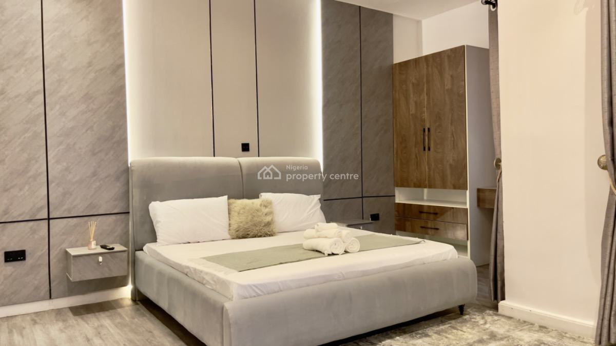 Pristine Two Bedroom Apartment, Ilasan, Lekki, Lagos, Flat / Apartment Short Let