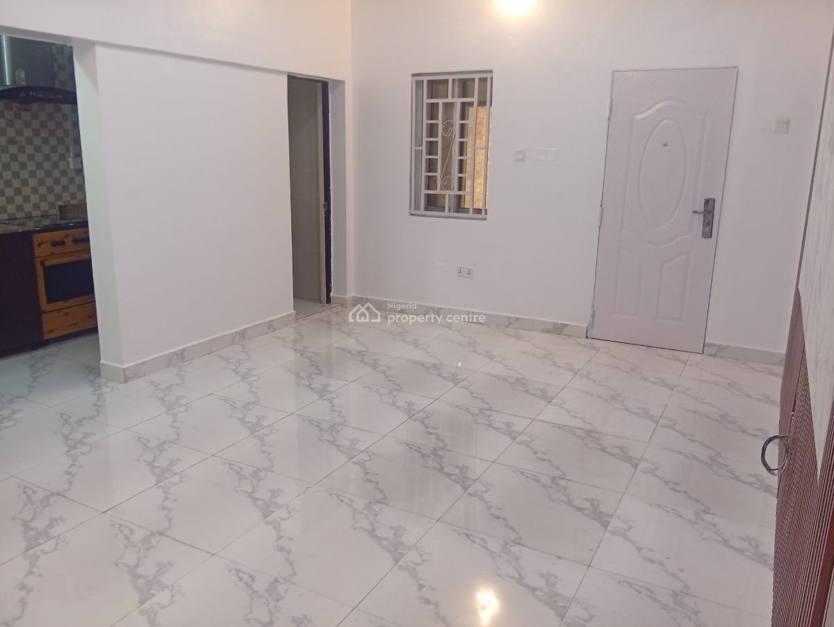 a Self Serviced 2 Bedroom Flat, Lekki Phase 1, Lekki, Lagos, Flat / Apartment for Rent