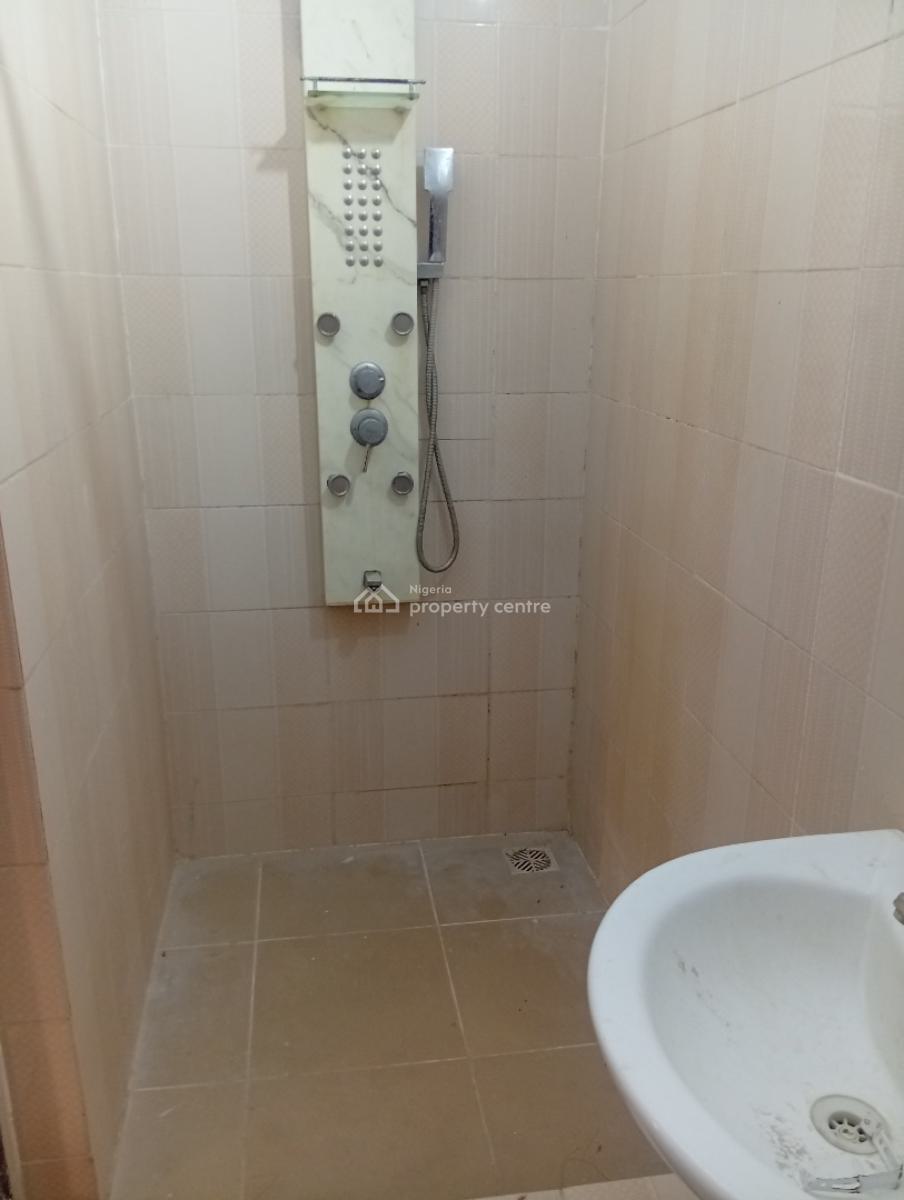 a Self Serviced 2 Bedroom Flat, Lekki Phase 1, Lekki, Lagos, Flat / Apartment for Rent