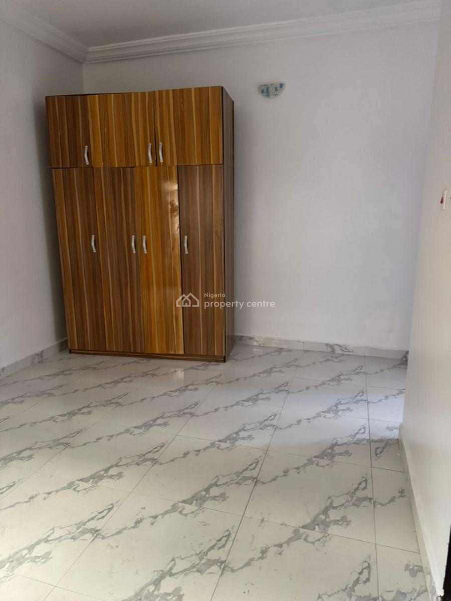a Self Serviced 2 Bedroom Flat, Lekki Phase 1, Lekki, Lagos, Flat / Apartment for Rent