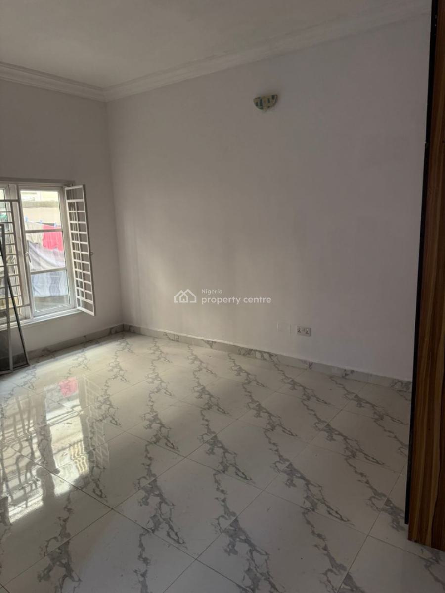 a Self Serviced 2 Bedroom Flat, Lekki Phase 1, Lekki, Lagos, Flat / Apartment for Rent