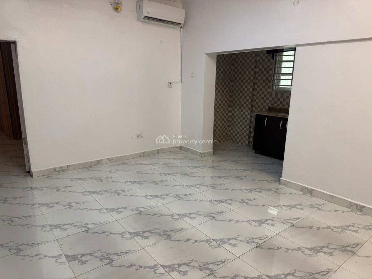 a Self Serviced 2 Bedroom Flat, Lekki Phase 1, Lekki, Lagos, Flat / Apartment for Rent