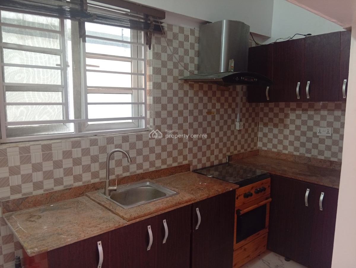 a Self Serviced 2 Bedroom Flat, Lekki Phase 1, Lekki, Lagos, Flat / Apartment for Rent