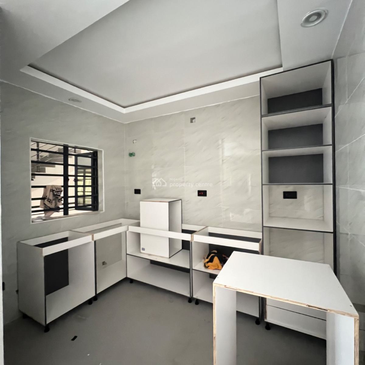 2 Bedroom Apartment, Ikate Elegushi, Lekki, Lagos, Flat / Apartment for Sale