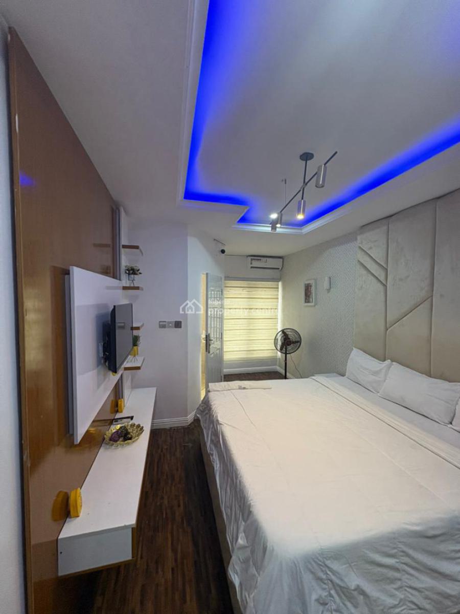 Luxury Ensuit 2 Bedroom Spacious Apt Upstairs with Swimming Pool/gym, in a Secured Est Orchid Road., Lekki, Lagos, Flat / Apartment for Rent