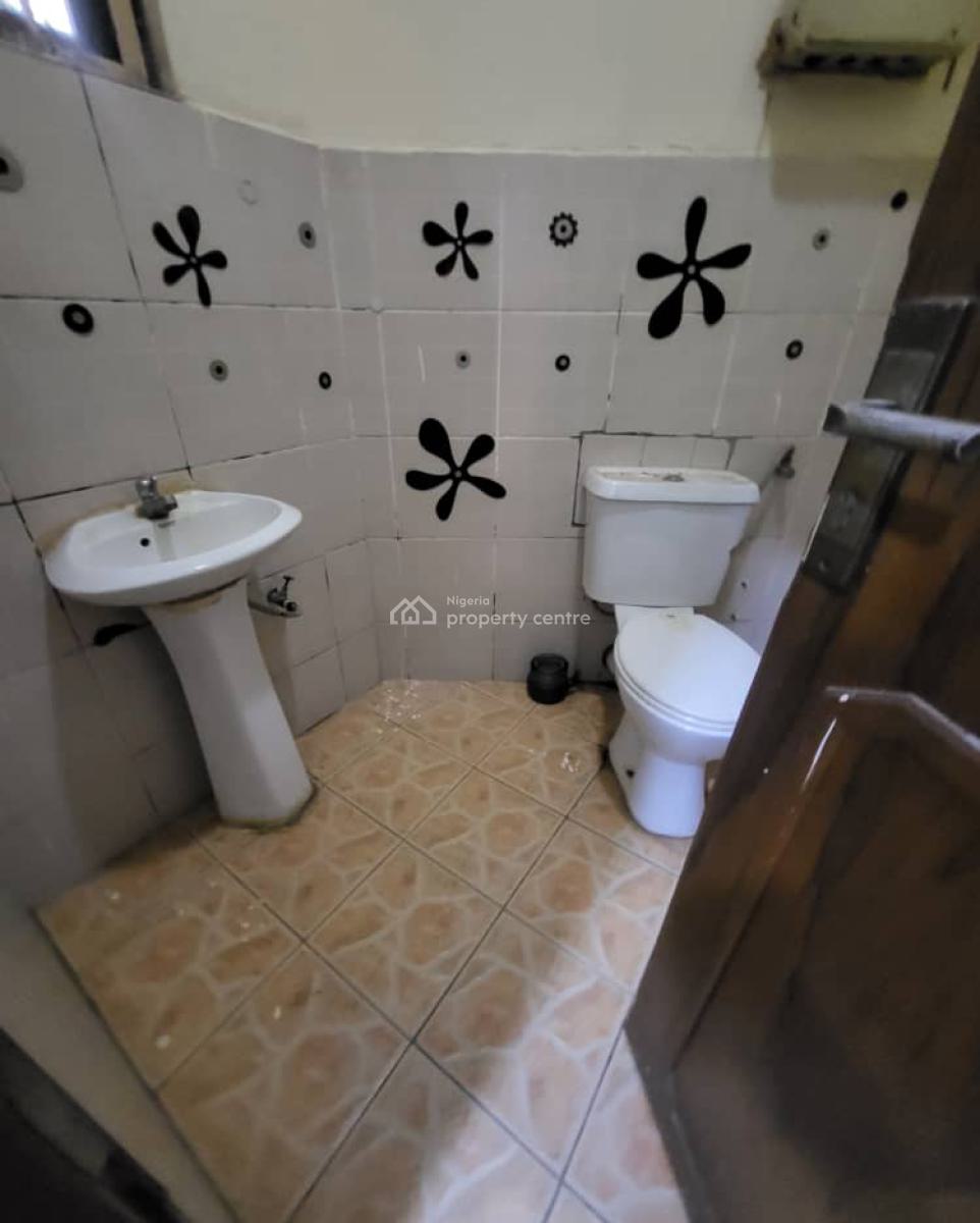 Sharp 2bedroom Flat  G Floor*, By Grand Pela Hotel, Durumi, Abuja, Flat / Apartment for Rent
