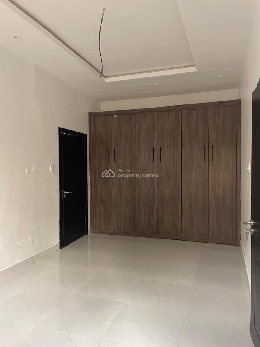 Luxury Newly Finished 3 Bedrooms Flat, Along Chevron Drive, Lekki, Lagos, Flat / Apartment for Rent