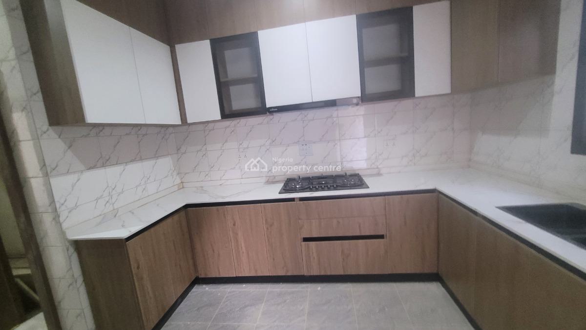 *massive Brand New 4bedroom with Bq Tarred Road*, By American International School, Durumi, Abuja, Terraced Duplex for Rent