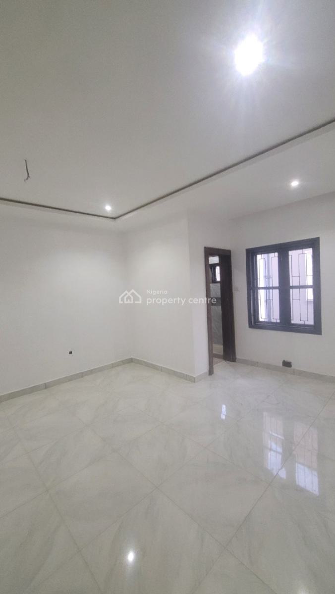 *massive Brand New 4bedroom with Bq Tarred Road*, By American International School, Durumi, Abuja, Terraced Duplex for Rent
