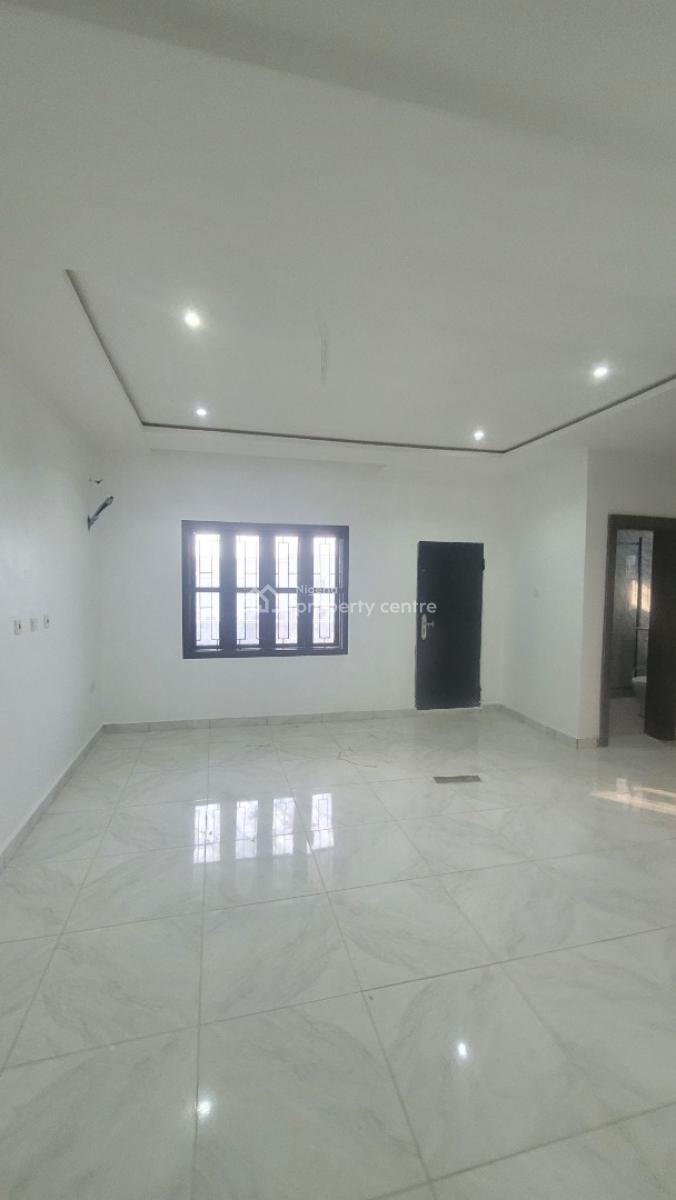 *massive Brand New 4bedroom with Bq Tarred Road*, By American International School, Durumi, Abuja, Terraced Duplex for Rent