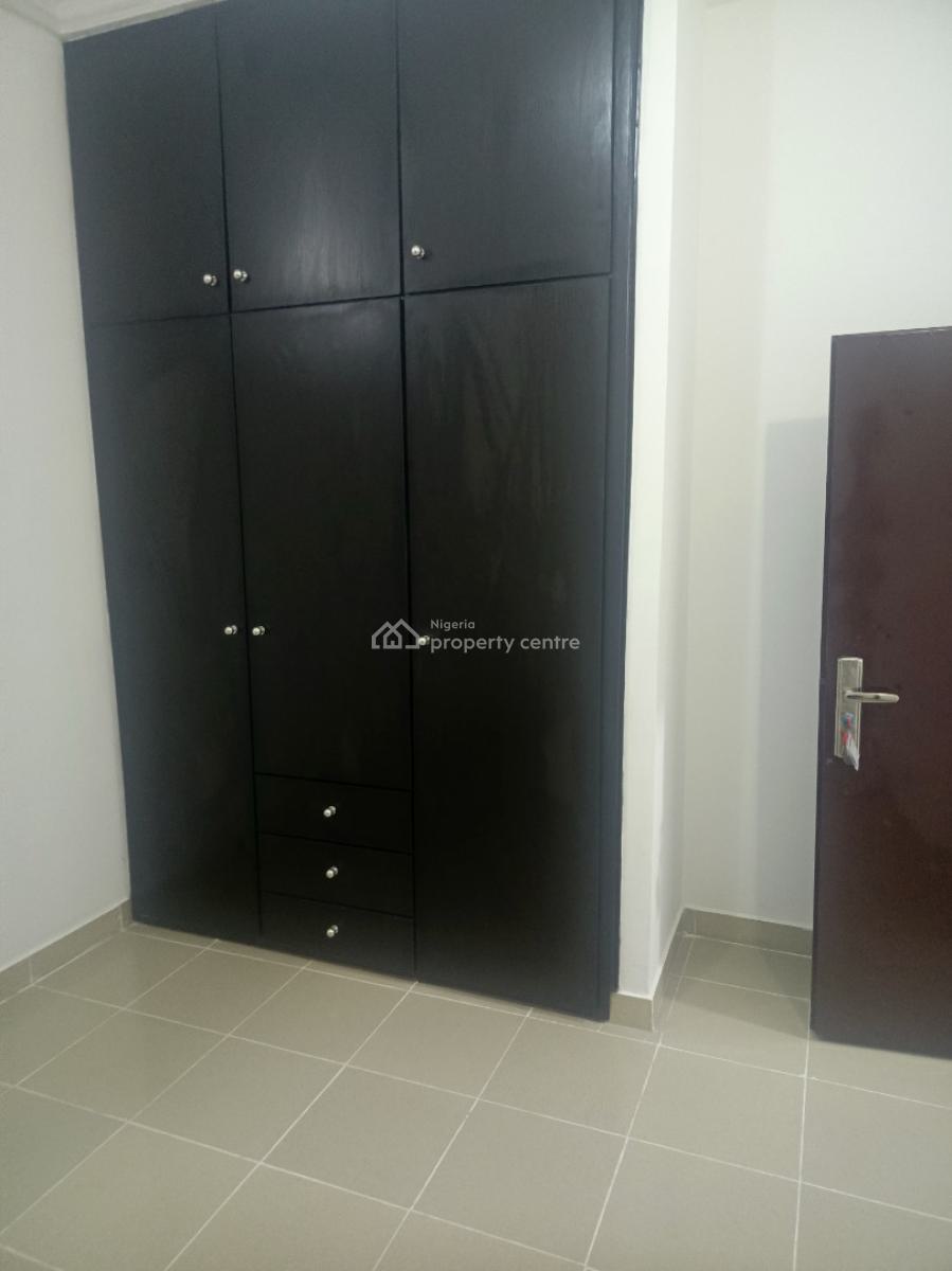 2 Bedroom Apartment, Off Palace Road, Oniru, Victoria Island (vi), Lagos, Flat / Apartment for Rent