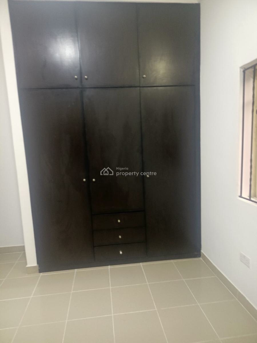 2 Bedroom Apartment, Off Palace Road, Oniru, Victoria Island (vi), Lagos, Flat / Apartment for Rent