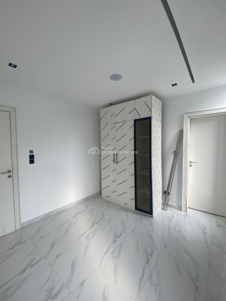 a Nicely Built 2 Bedroom Apartment with Swimming Pool and Gym, Freedom Way, Lekki, Lagos, Flat / Apartment for Sale