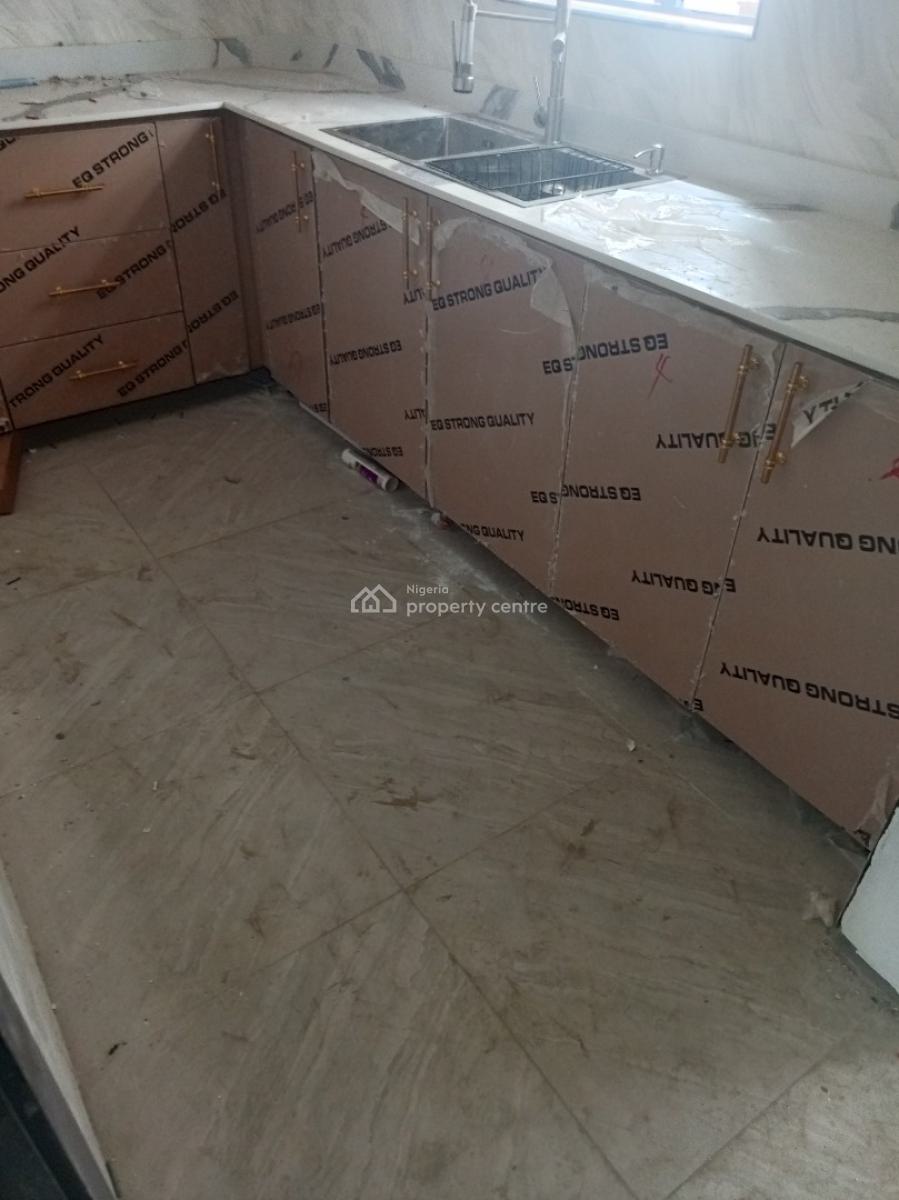 Two Bedroom Apartment, Unity Estate, Badore, Ajah, Lagos, Flat / Apartment for Rent