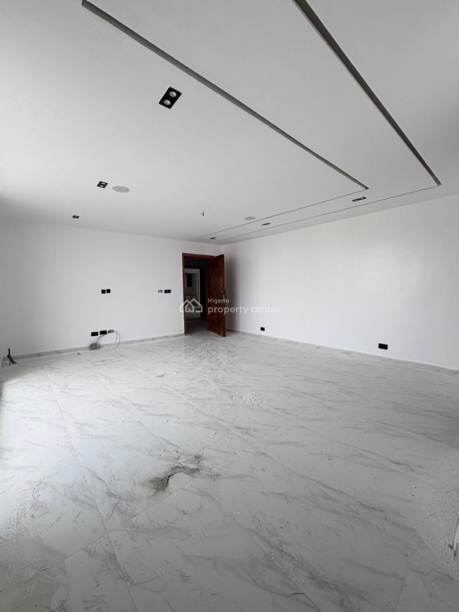 2bedroom Apartment, Lekki Phase 1 Axis, Lekki Phase 1, Lekki, Lagos, Flat / Apartment for Sale