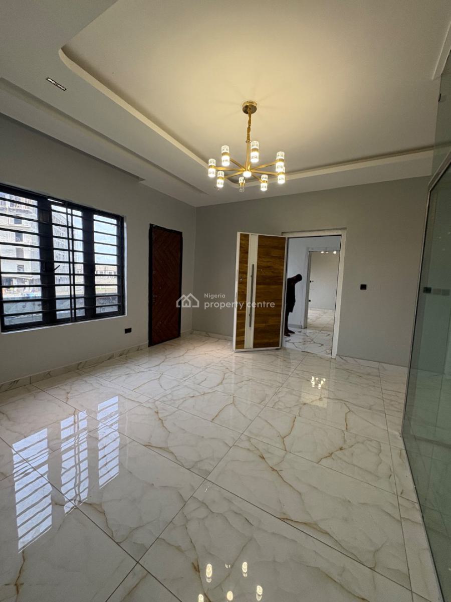 2bedroom Apartment, Lekki Phase 1 Axis, Lekki Phase 1, Lekki, Lagos, Block of Flats for Sale