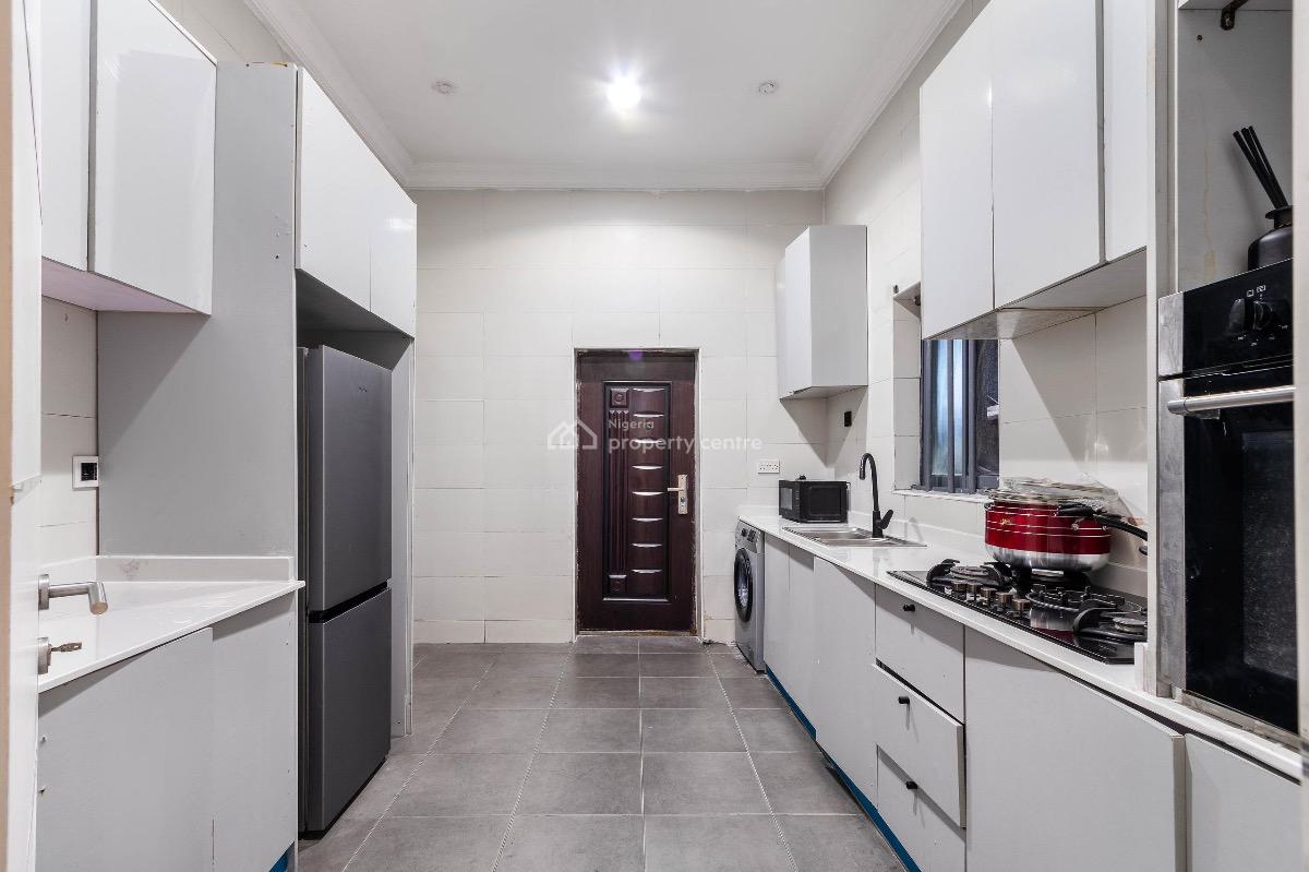 Book This Luxurious and Cozy 2/3 Bedroom Apartment, Lekki, Maruwa, Lekki Phase 1, Lekki, Lagos, Flat / Apartment Short Let