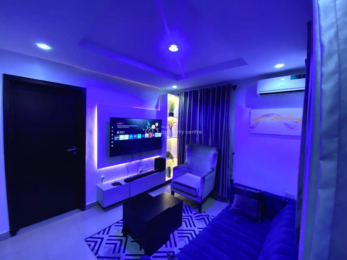 1 Bedroom Apartment, Omole Phase 1, Ikeja, Lagos, Flat / Apartment Short Let