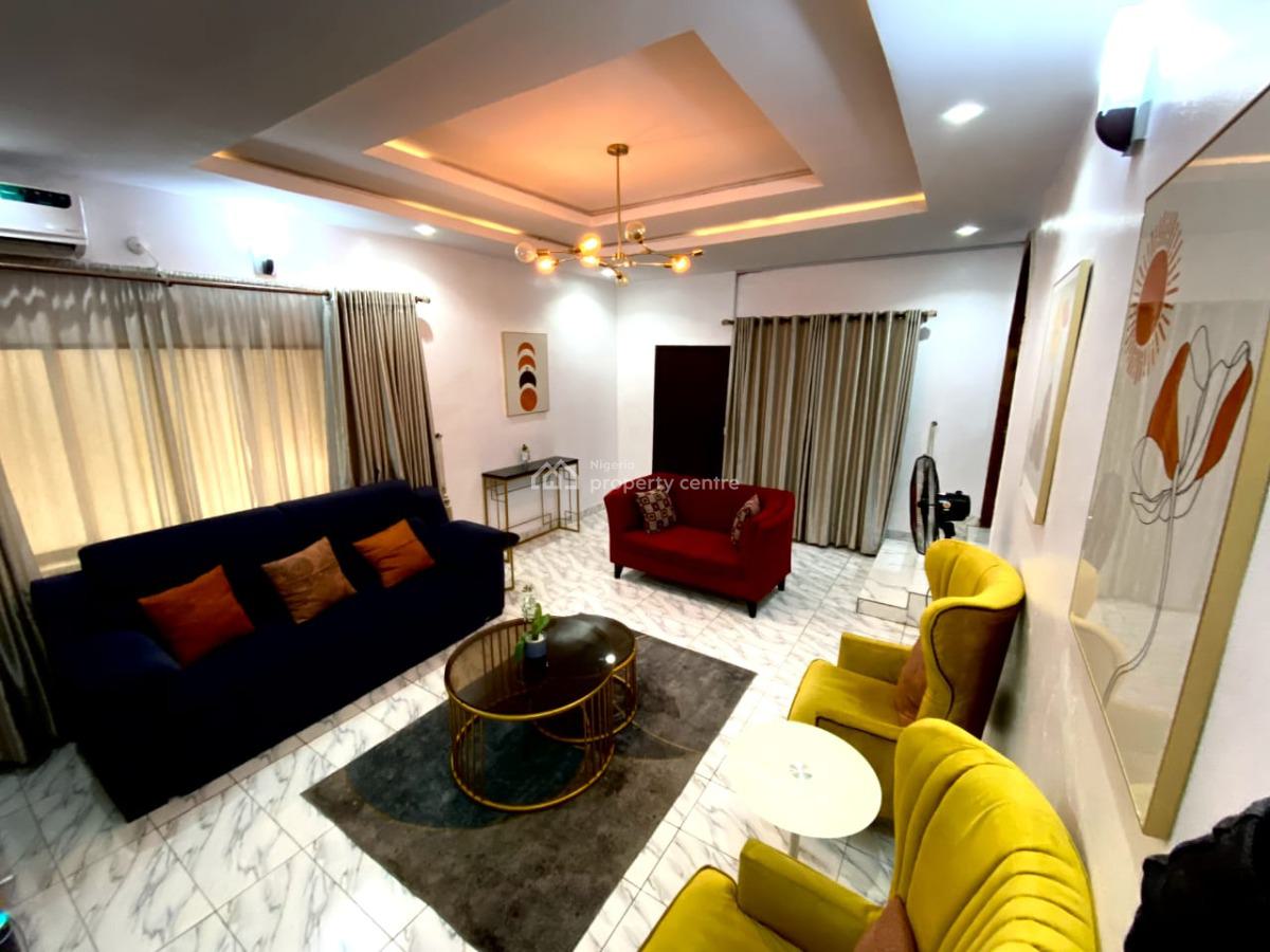 Well Furnished 2 Bedroom Apartment, Omole Phase 1, Ikeja, Lagos, Flat / Apartment Short Let