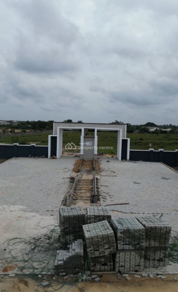 Premium Estate Tailored for Residential Living, Solace Platinum Grace Field Island, Chevron, Lekki Phase 2, Lekki, Lagos, Residential Land for Sale