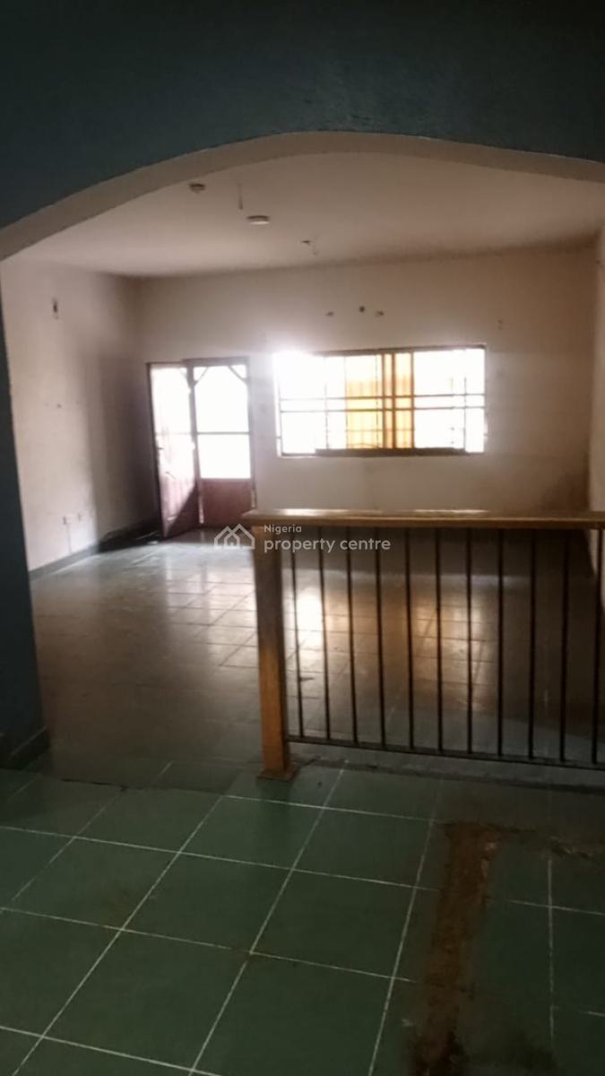 Fantastic 3 Bedroom Flat, Atlantic View Estate, Alpha Beach Road, New-road Bustop, Igbo Efon, Lekki, Lagos, Flat / Apartment for Rent