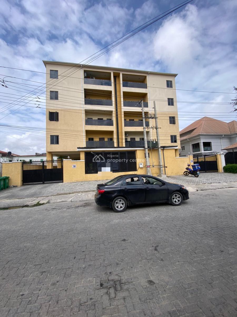 2 Bedroom Apartment with Pool, Elevator, Lekki Phase 1, Lekki, Lagos, Flat / Apartment for Sale