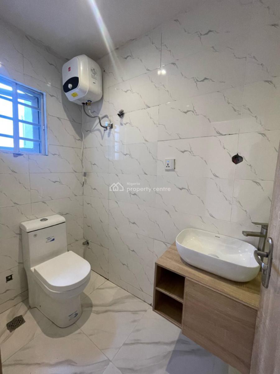 3 Bedroom Apartment with a Bq, Chevron, Lekki, Lagos, Flat / Apartment for Sale