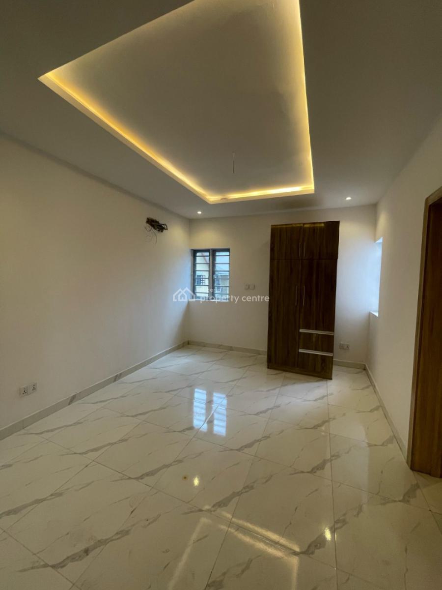 3 Bedroom Apartment with a Bq, Chevron, Lekki, Lagos, Flat / Apartment for Sale