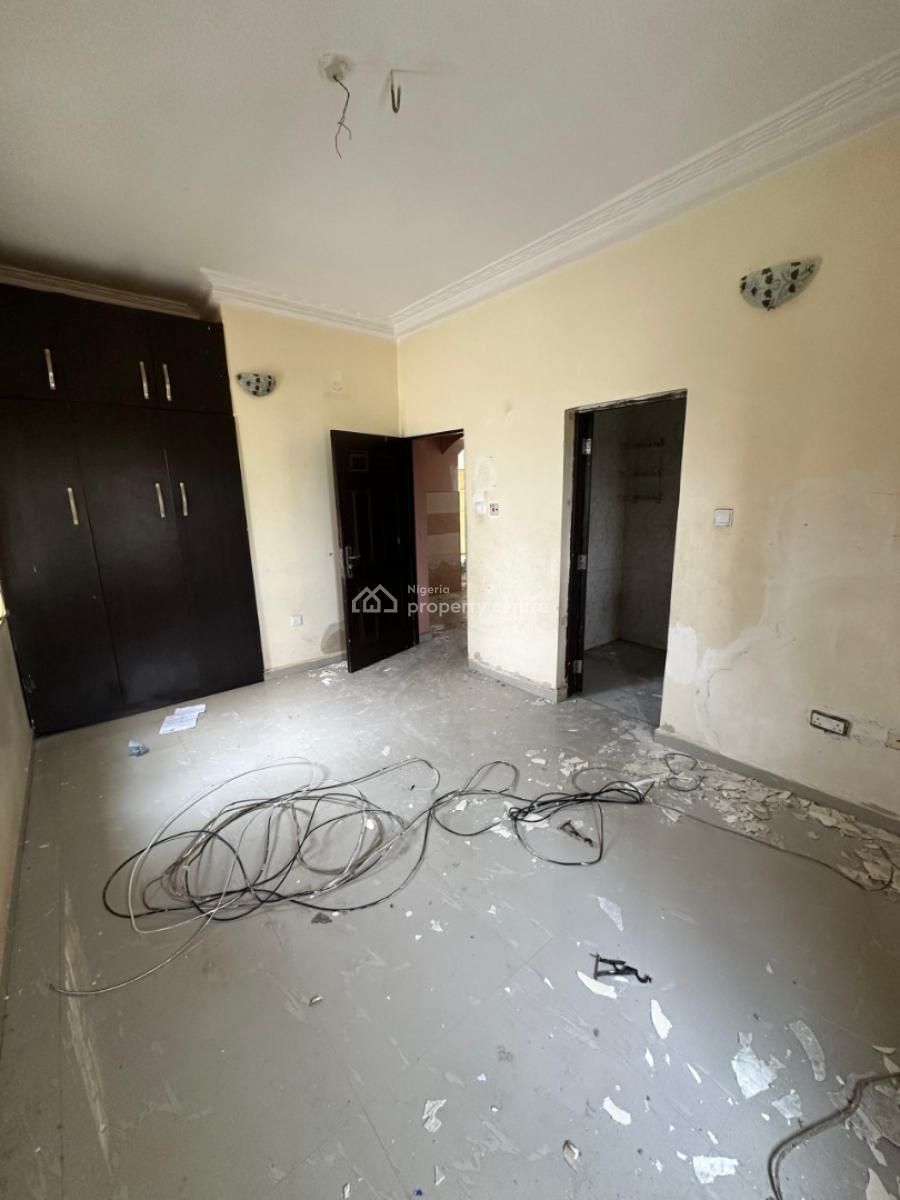 Well Finished 2bedroom Flat, Close to Beger Yard Lifecamp, Life Camp, Abuja, Flat / Apartment for Rent